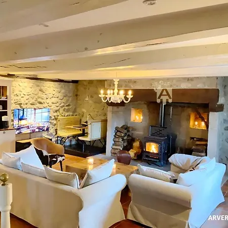 Holiday home Maison Edouard Lanobre