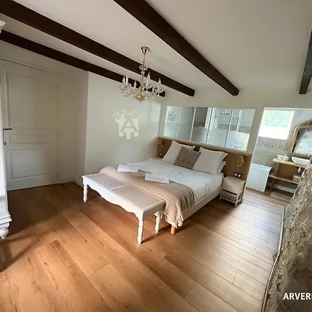 Maison Edouard * Lanobre